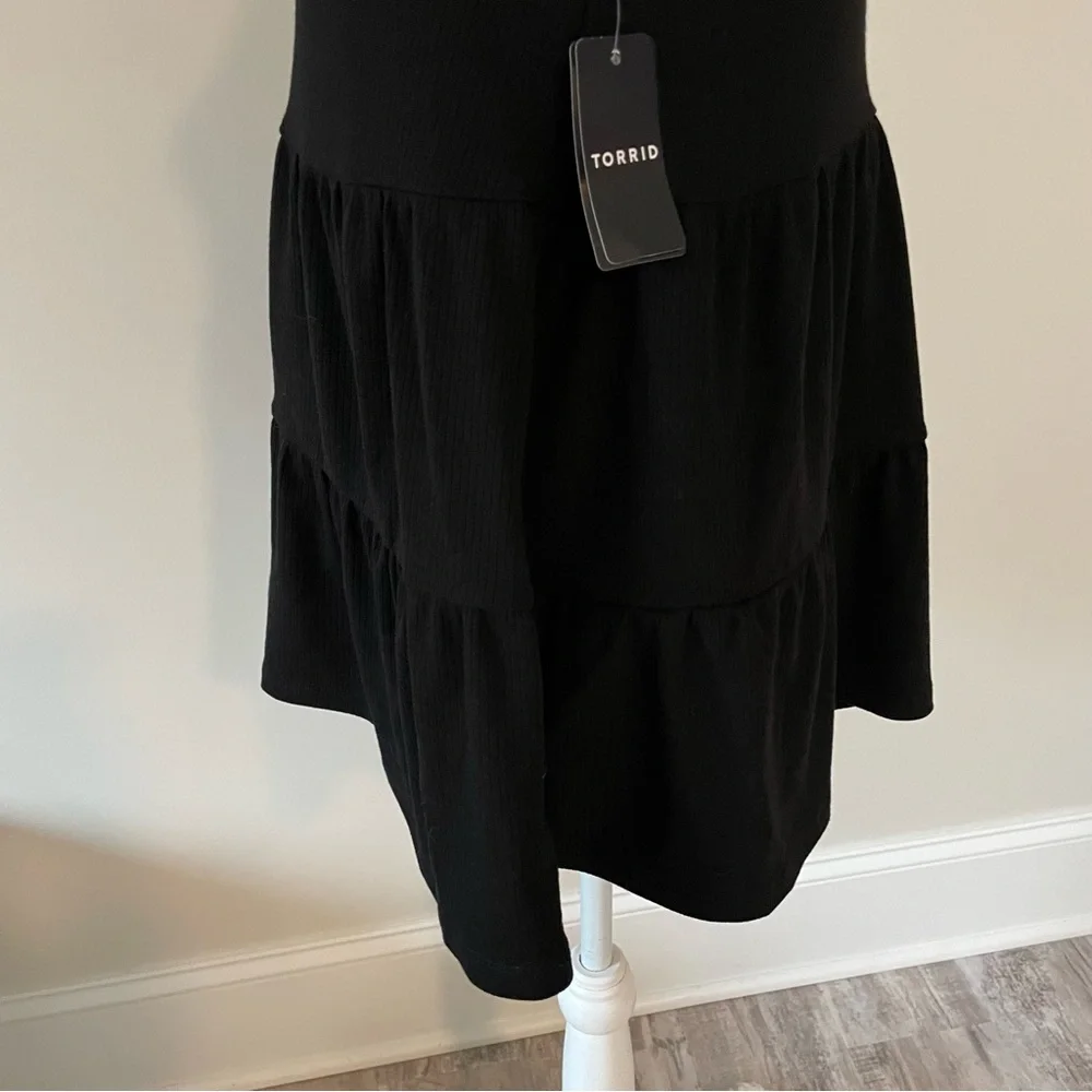 NWT TORRID Black babydoll Sleeveless Top - Picture 3 of 7